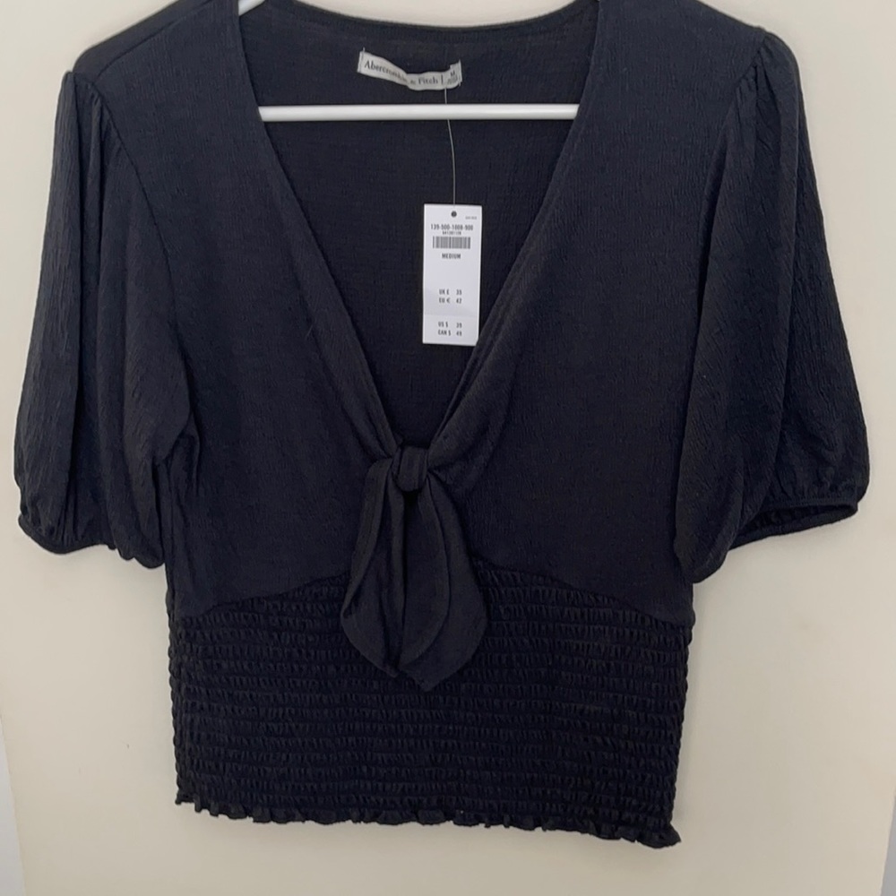 Abercrombie short sleeve tie front top